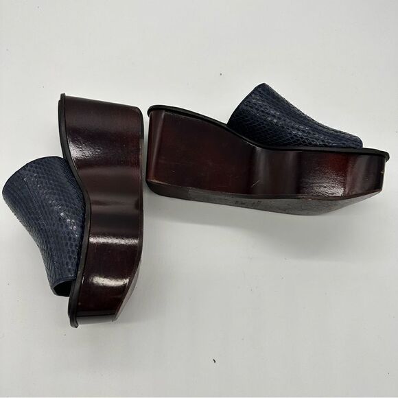 Michael Kors Collection $475 Jane Blue Leather Platform Wedge Shoes - Picture 6 of 14